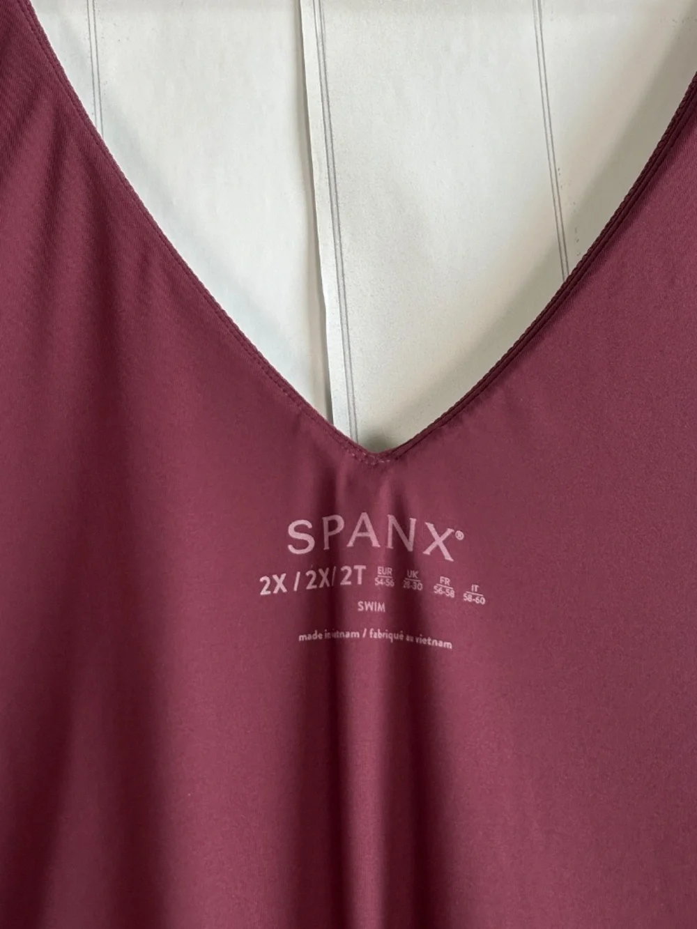 Spanx plus size 2X pike shaping swim dress burgundy v-neck UPF 50+ no padding - Picture 9 of 11